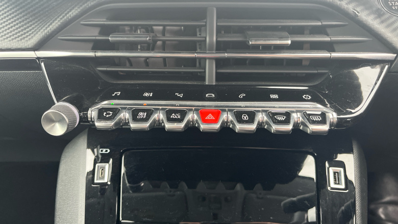 Peugeot 208 1.2 PureTech 100 Allure 5dr EAT8 Petrol Hatchback